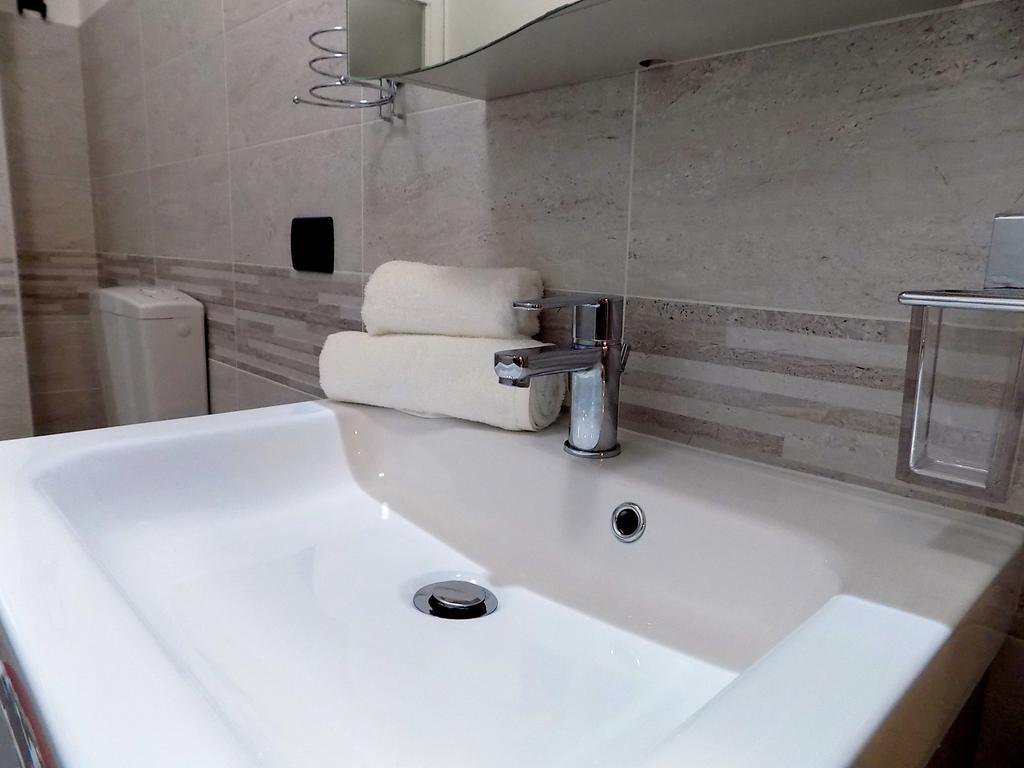 Appartamento Massaua Turin Bagian luar foto